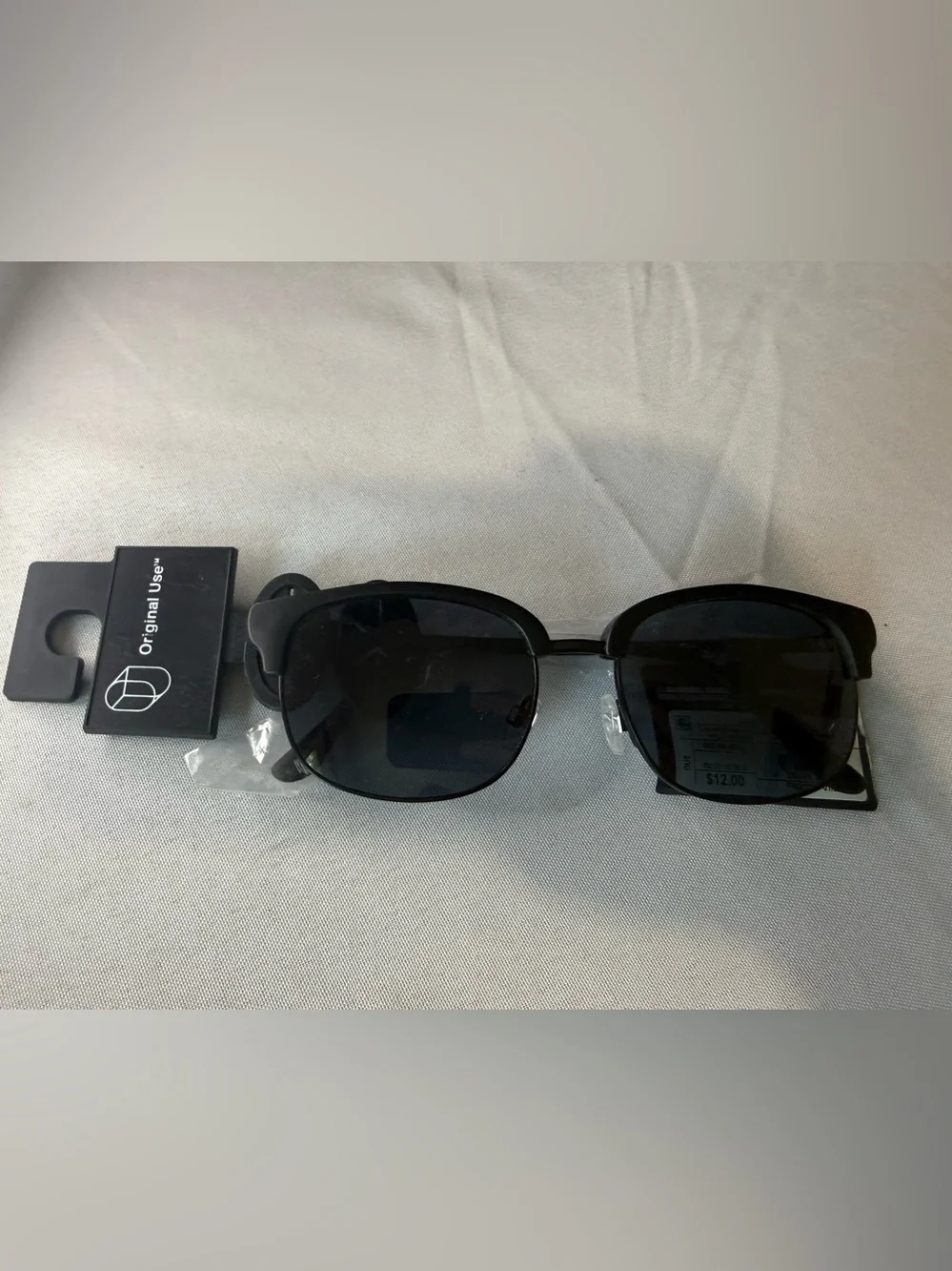 Original Use Stylish Black Adult Sunglasses - NWT